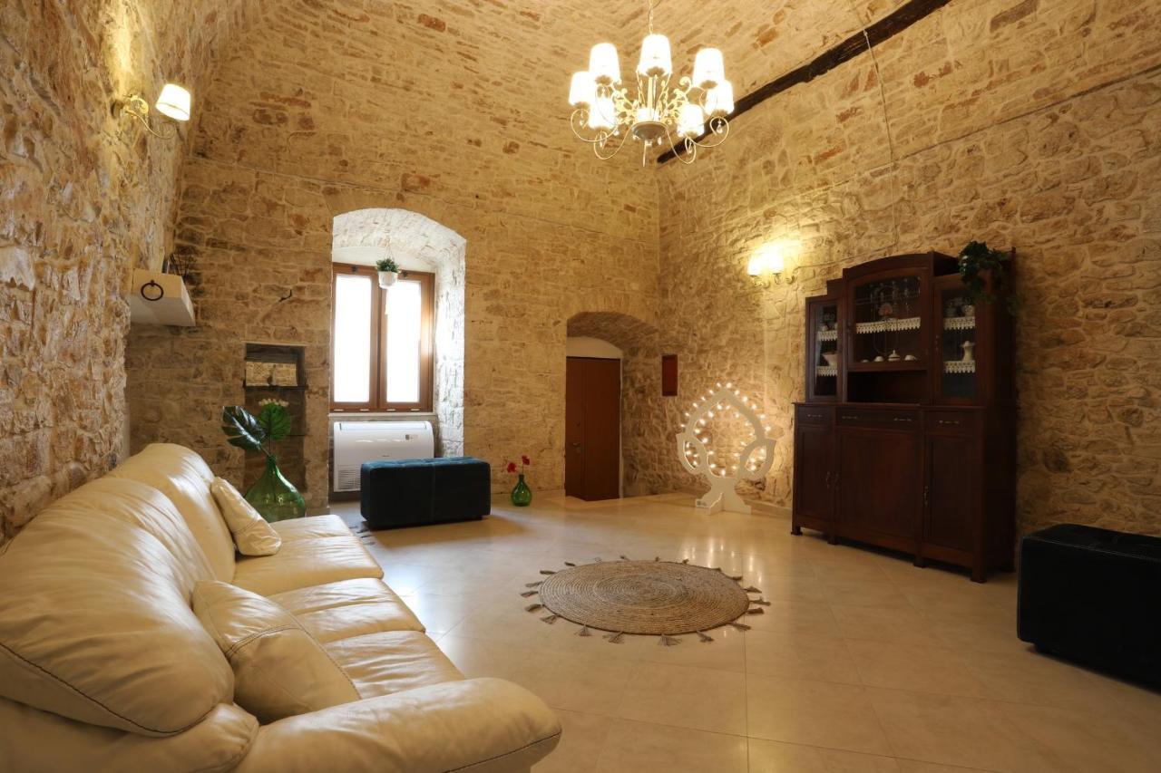 Готель Pietraviva House Сантерамо-ін-Колле Екстер'єр фото