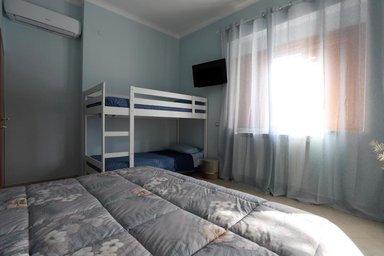 Готель Pietraviva House Сантерамо-ін-Колле Екстер'єр фото